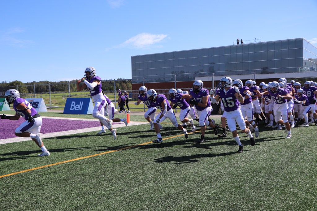 Gaiters football falls short to St.&nbsp;FX