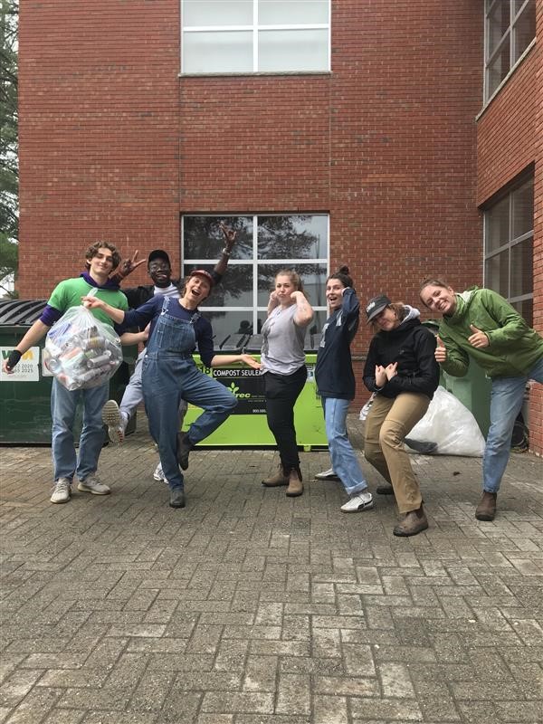 Make a Difference: Your Guide to Waste Reduction on&nbsp;Campus