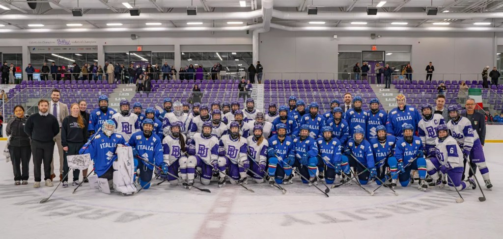 Women’s Hockey gone&nbsp;international