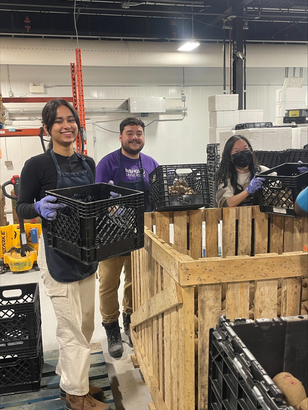 From campus to community: Bishop’s students blend service and language&nbsp;learning