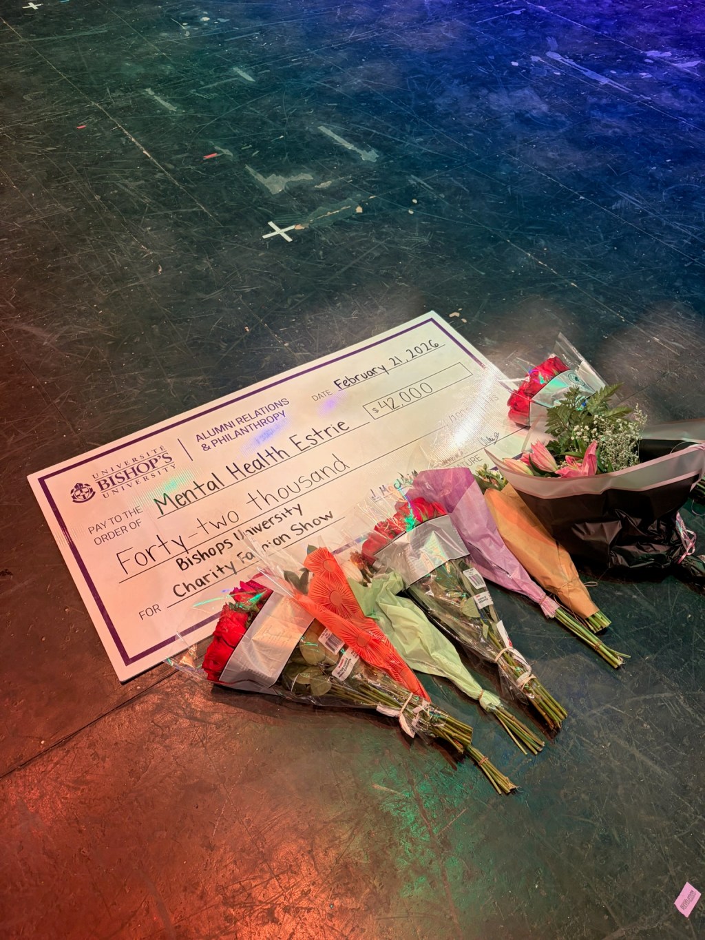 Behind the Fashion Show curtain 